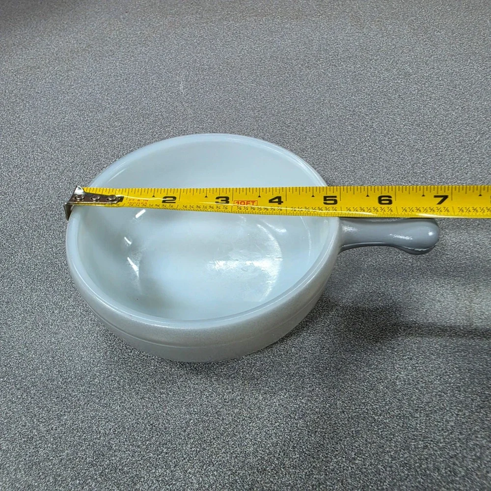 Glasbake Soup, Cereal, Chili Bowl 5in Gray Excellent J-314 Milk Glass Handle